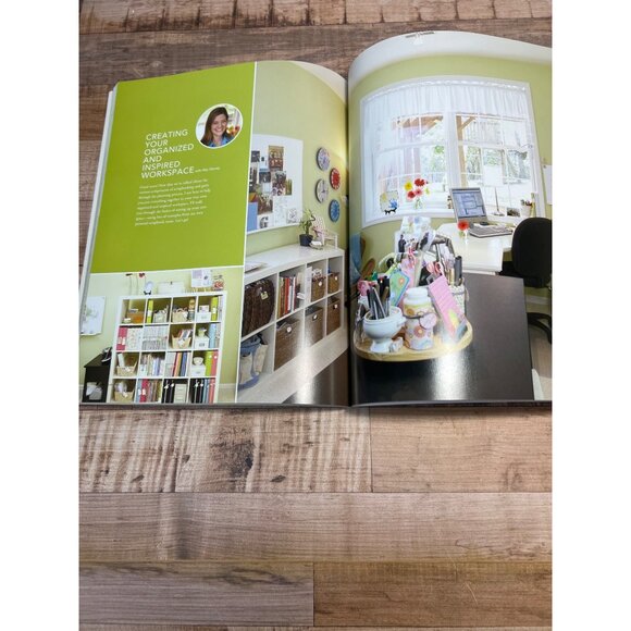 Leisure ARTS ORGANIZED & INSPIRED SCRAPBOOKER - Picture 3 of 4